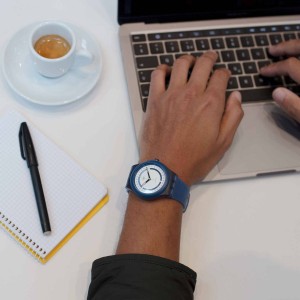 Swatch Sistem51 Hodinkee Stoplight Neon Remix Bio-sourced material Blau | REOLYC-705