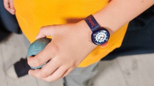 Swatch Your Draggy Plastic Blau | QHEGTL-395
